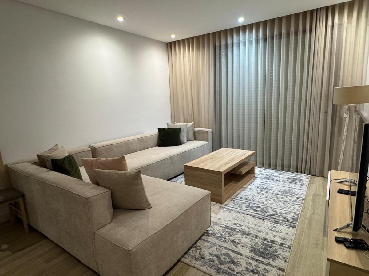 Apartment Modern 1-bedroom In Ain Zaghouen *