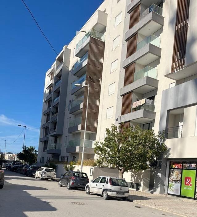 Modern 1-bedroom In Ain Zaghouen